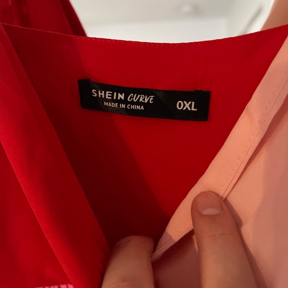 Shien curve dress - Picture 2 of 3